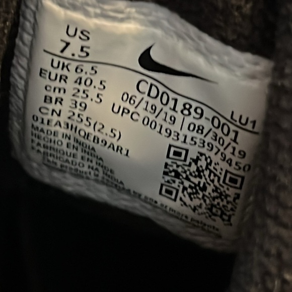 Nike shoes sneakers - Picture 5 of 7